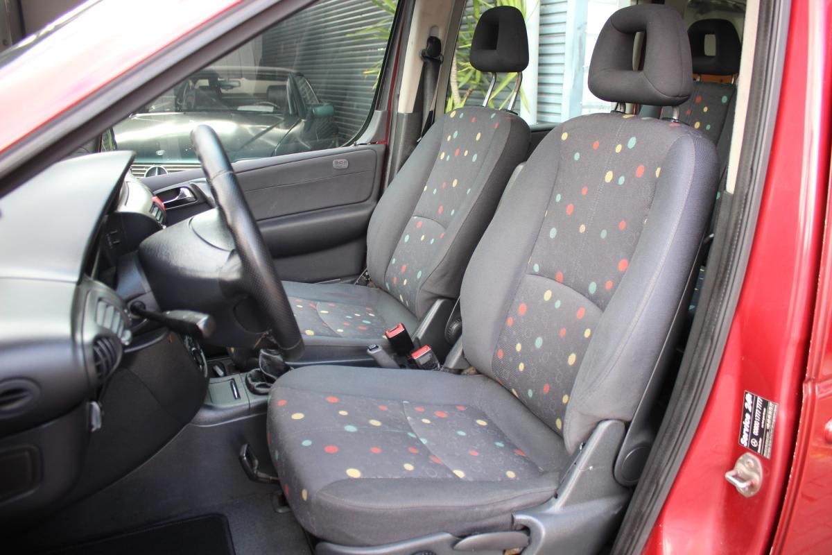 mercedes-benz-vaneo-2002-diesel-1689cc