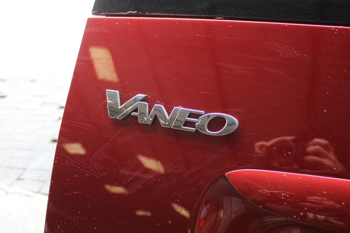 mercedes-benz-vaneo-2002-diesel-1689cc