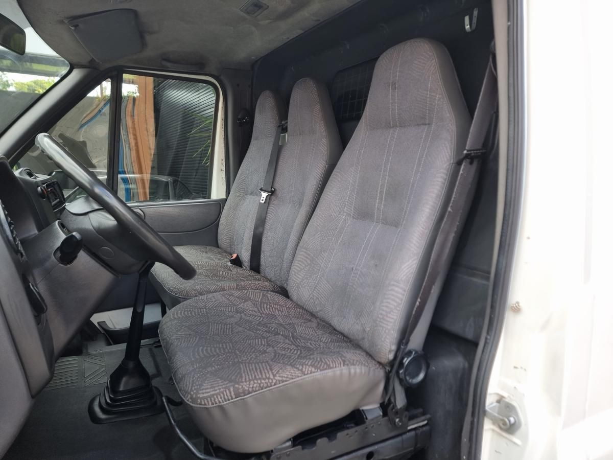 ford-transit-2001-diesel-2402cc