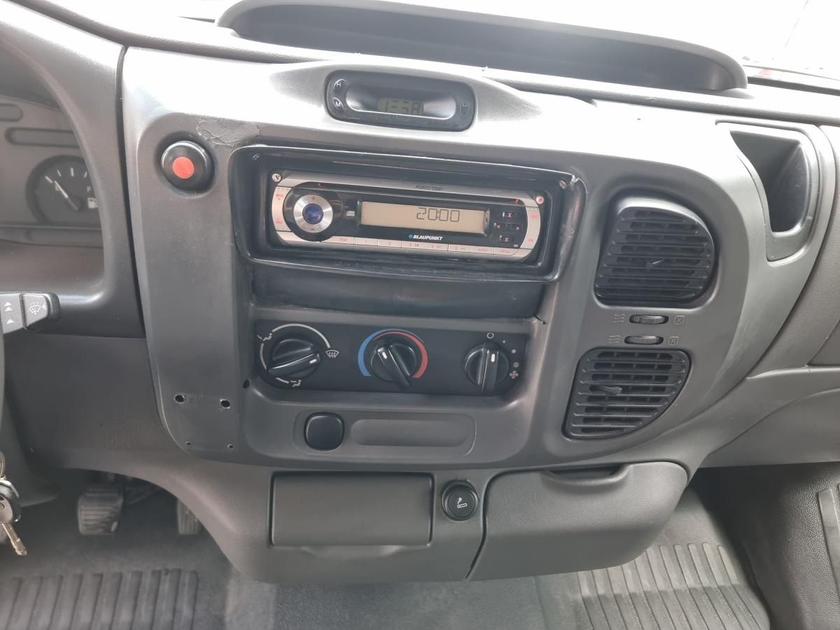 ford-transit-2001-diesel-2402cc