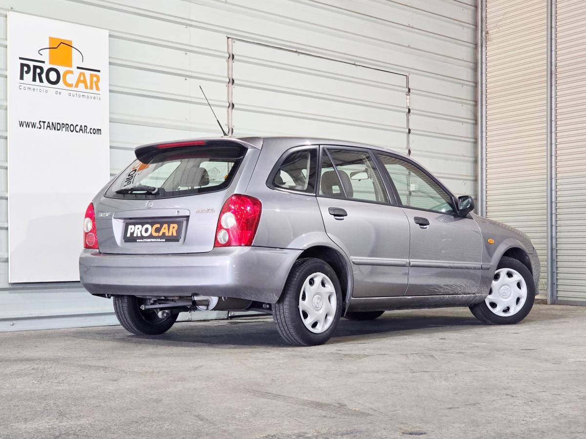 mazda-323-2003-gasolina-1324cc