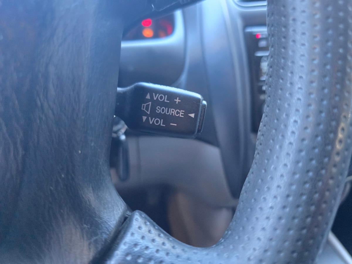 mazda-323-2003-gasolina-1324cc