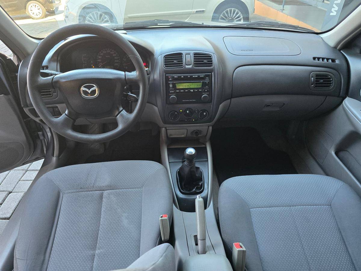 mazda-323-2003-gasolina-1324cc