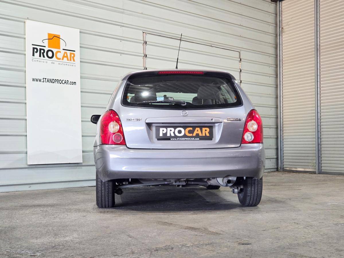 mazda-323-2003-gasolina-1324cc