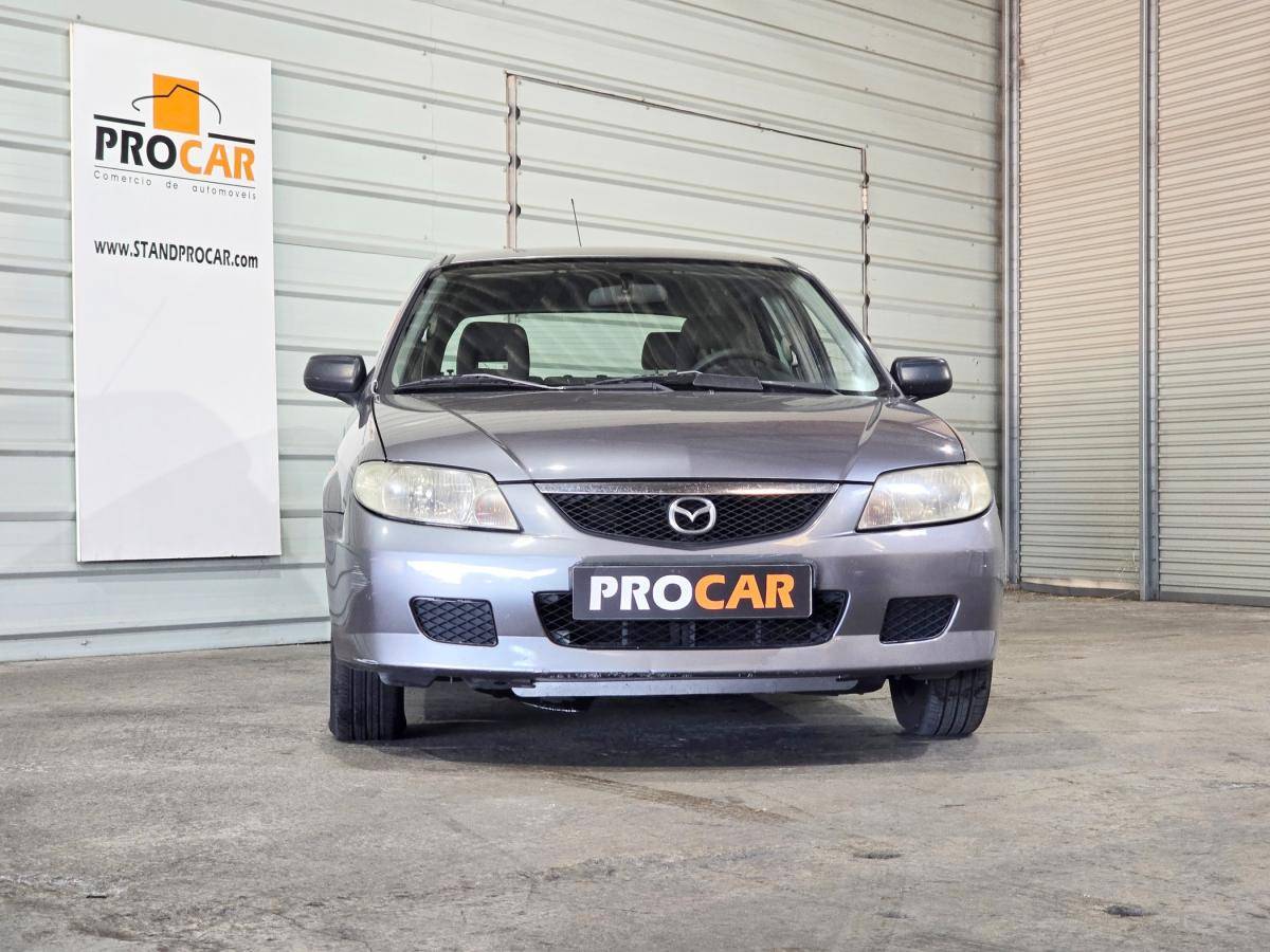 mazda-323-2003-gasolina-1324cc