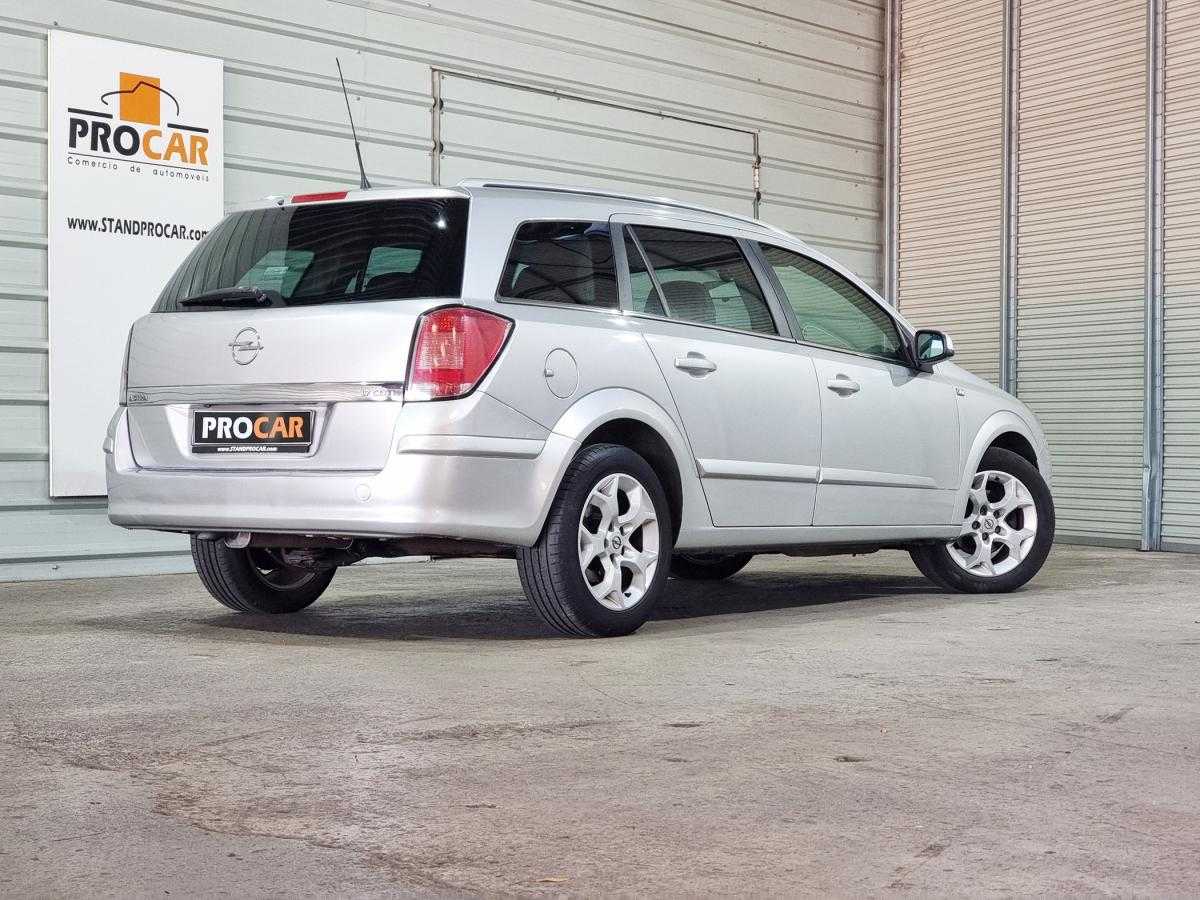 opel-astra-caravan-2005-diesel-1686cc
