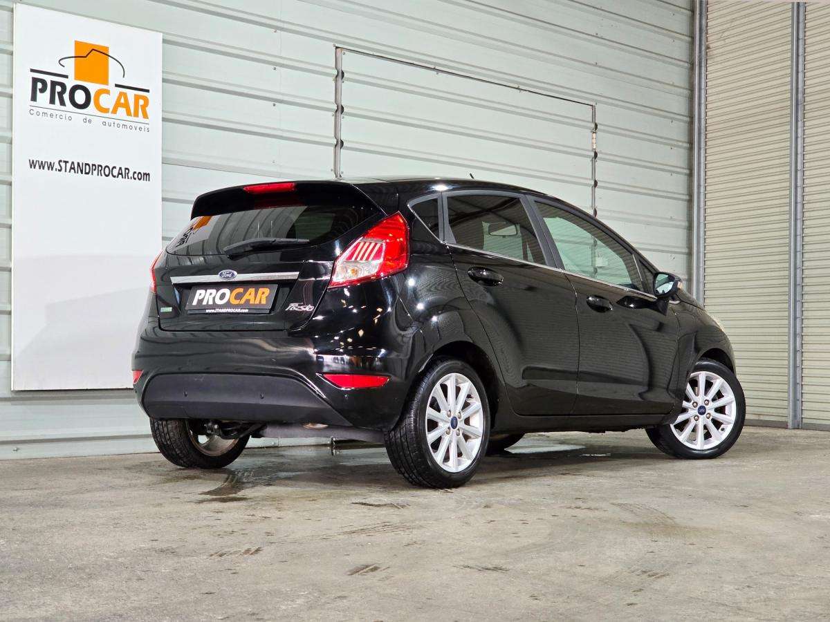 ford-fiesta-2016-gasolina-998cc