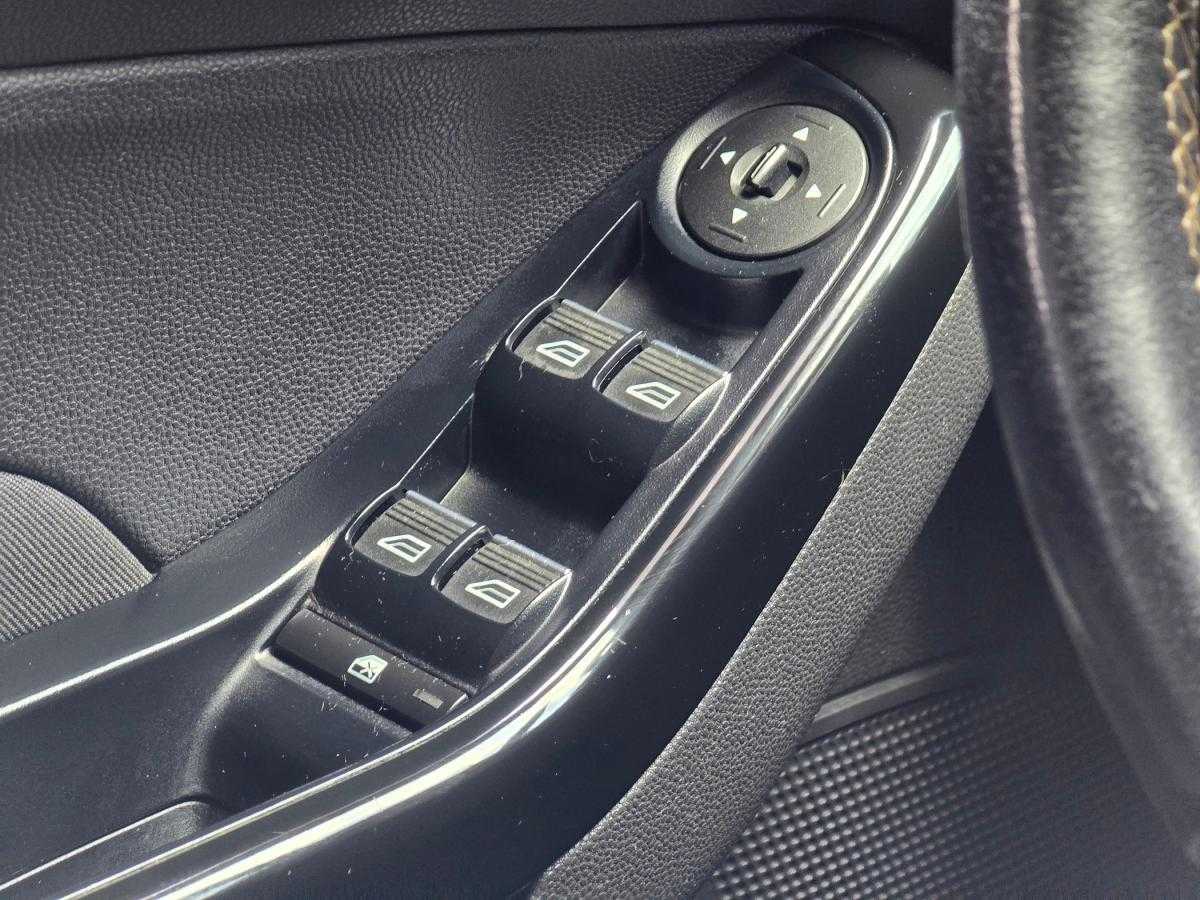 ford-fiesta-2016-gasolina-998cc