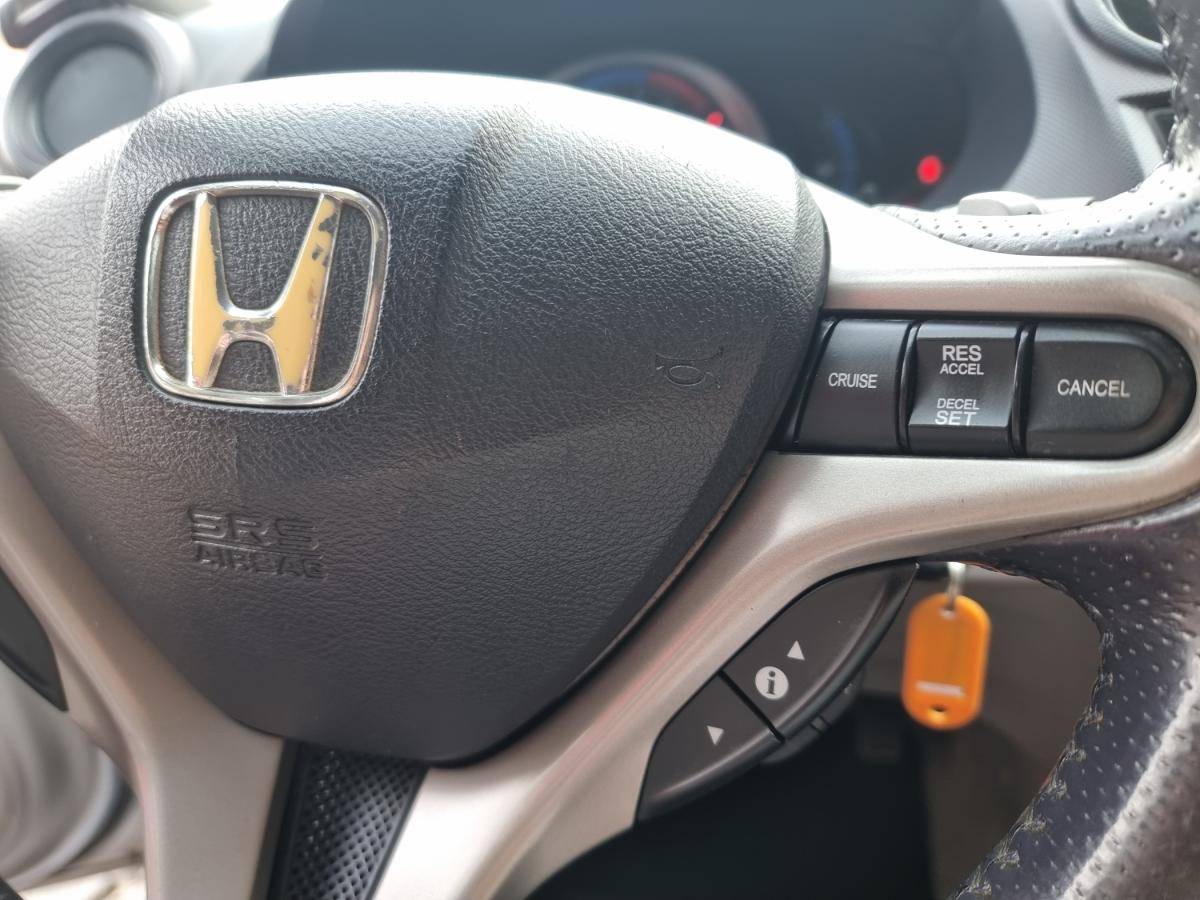 honda-insight-2010-hibrido-a-gasolina-1339cc