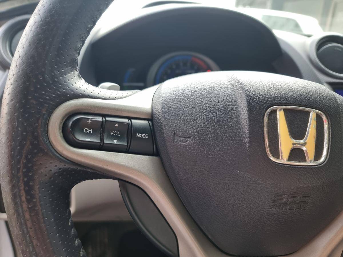 honda-insight-2010-hibrido-a-gasolina-1339cc