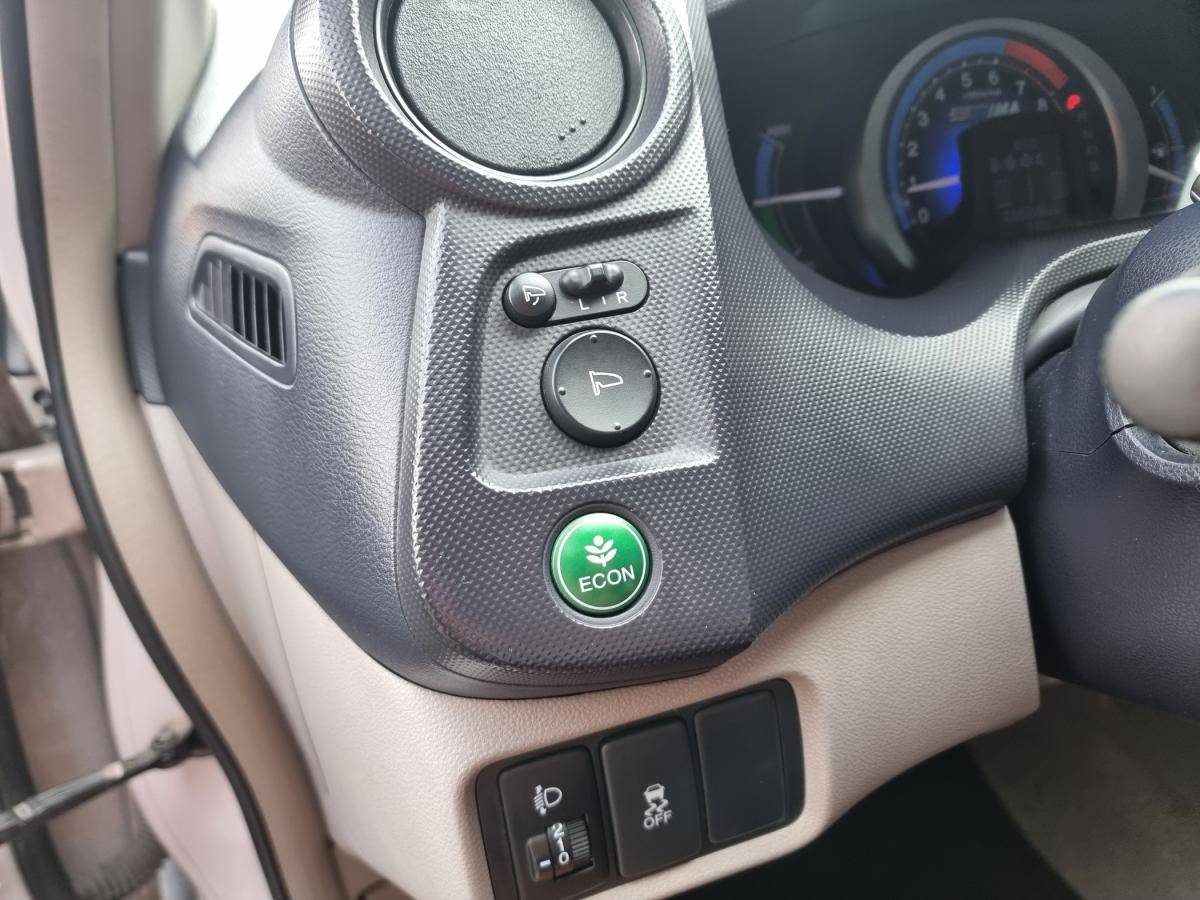 honda-insight-2010-hibrido-a-gasolina-1339cc