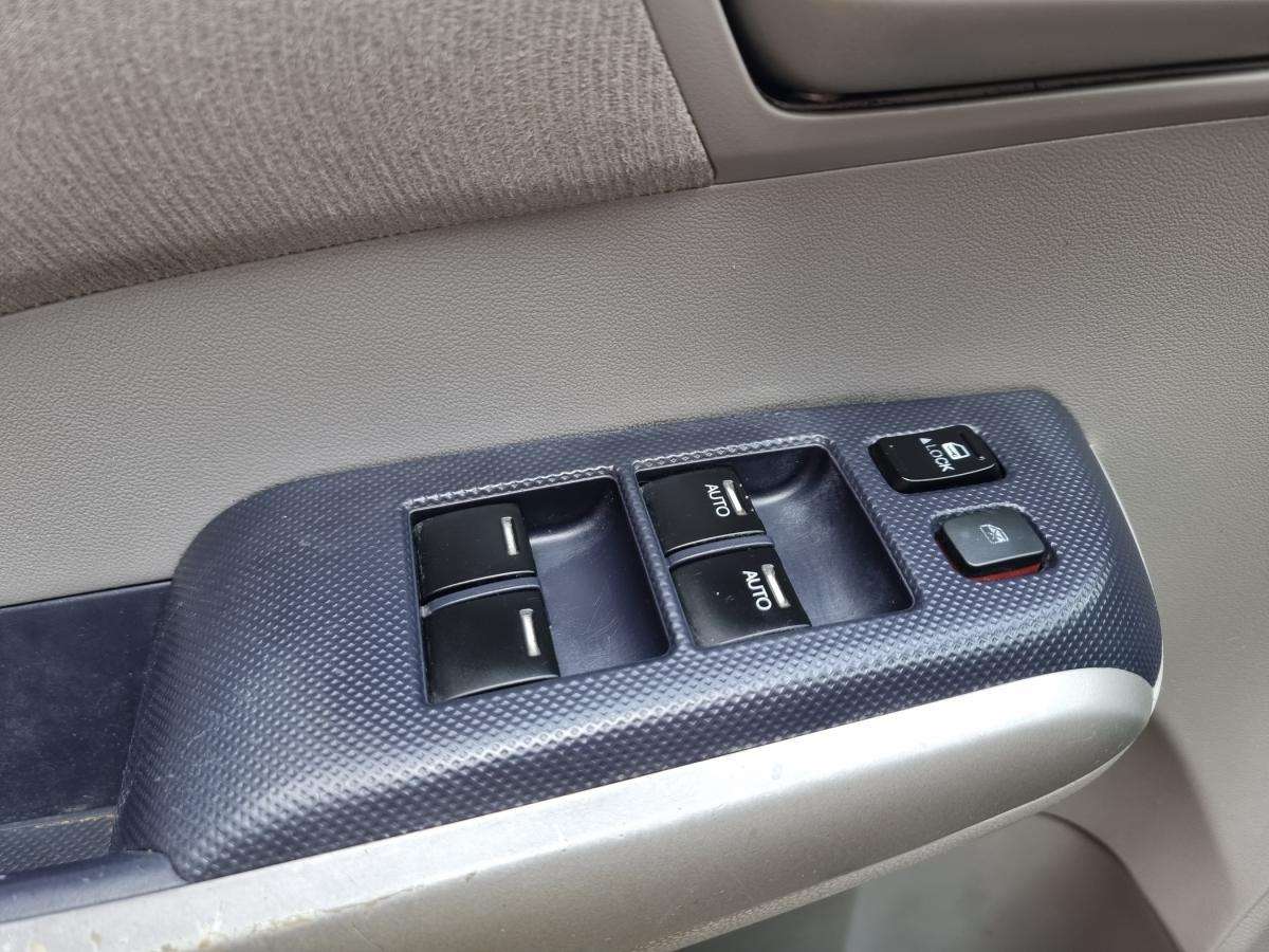 honda-insight-2010-hibrido-a-gasolina-1339cc