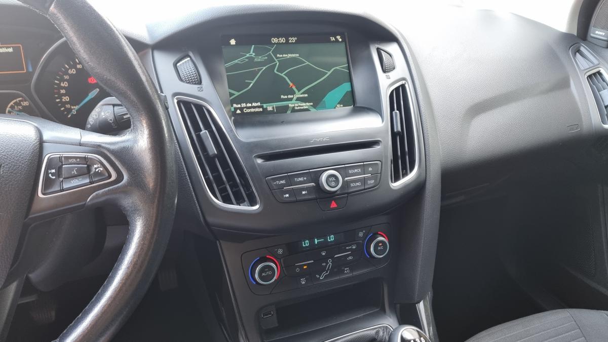 ford-focus-2018-diesel-1499cc