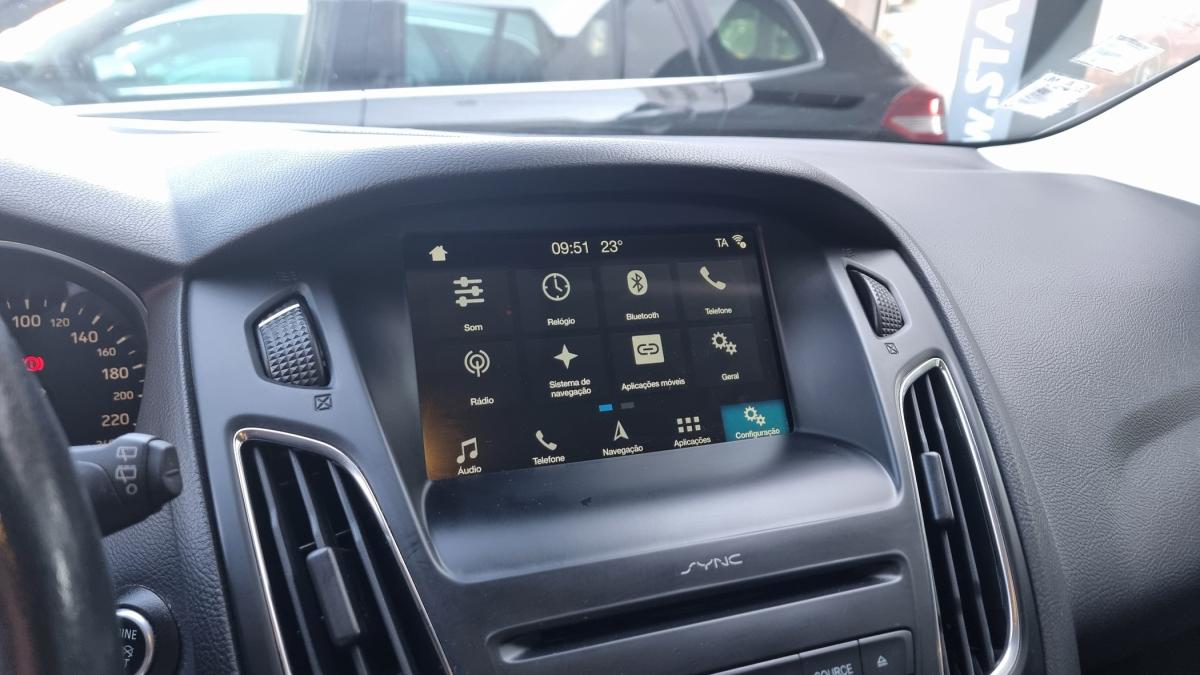 ford-focus-2018-diesel-1499cc