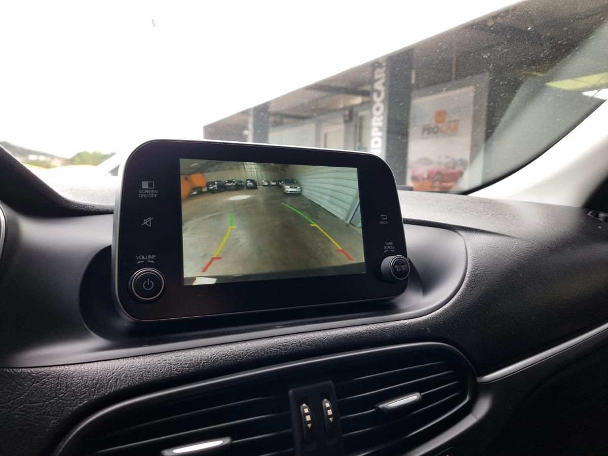 fiat-tipo-station-wagon-2019-diesel-1598cc
