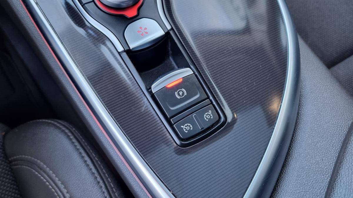 renault-espace-2016-diesel-1598cc