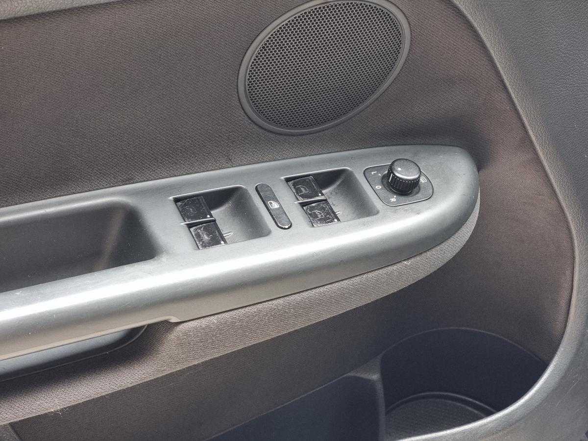 volkswagen-golf-plus-2006-diesel-1896cc