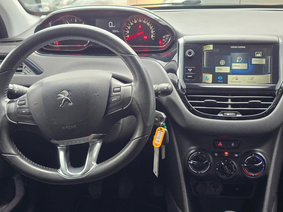 peugeot-208-2014-diesel-1398cc