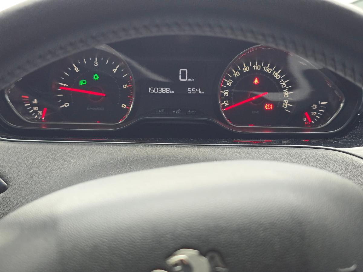 peugeot-208-2014-diesel-1398cc