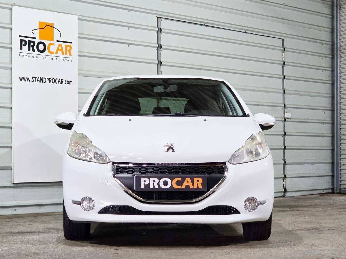 peugeot-208-2014-diesel-1398cc