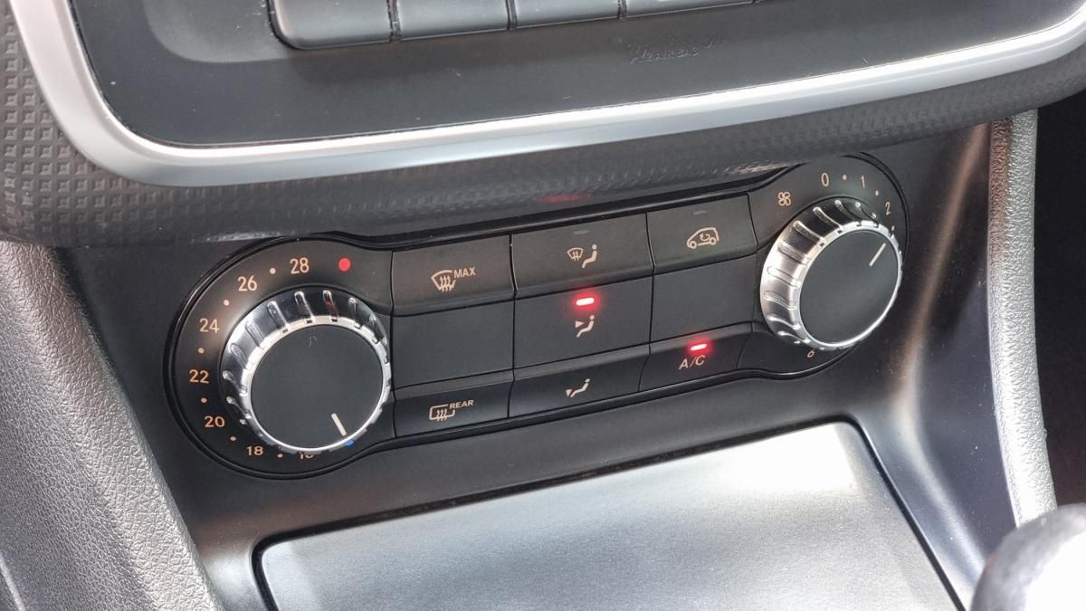 mercedes-benz-classe-a-2014-gasolina-1595cc