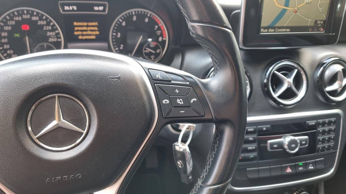 mercedes-benz-classe-a-2014-gasolina-1595cc
