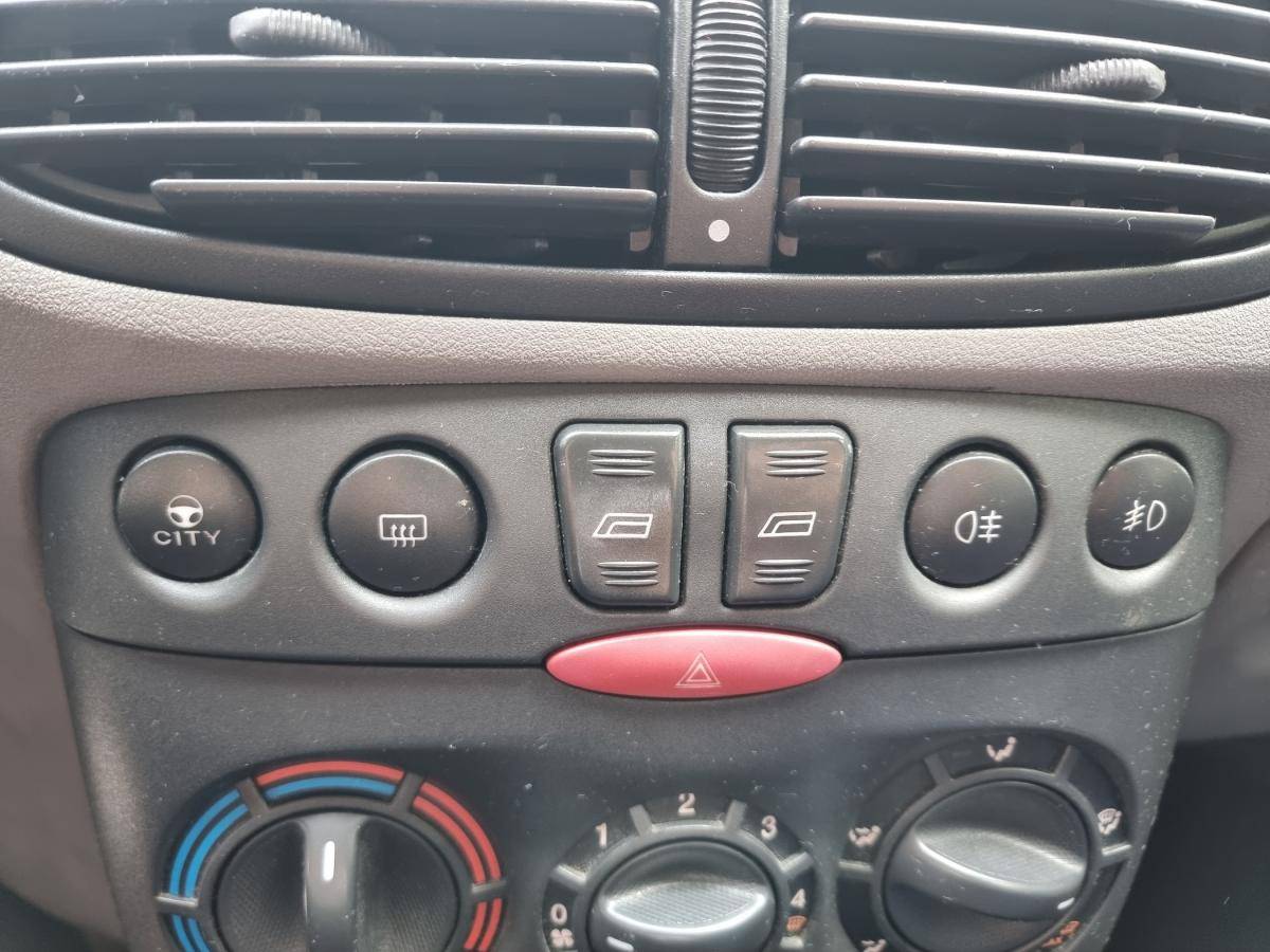 fiat-punto-2000-gasolina-1242cc