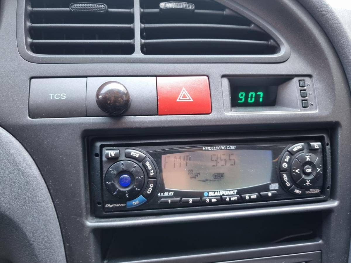 hyundai-elantra-2001-gasolina-1599cc