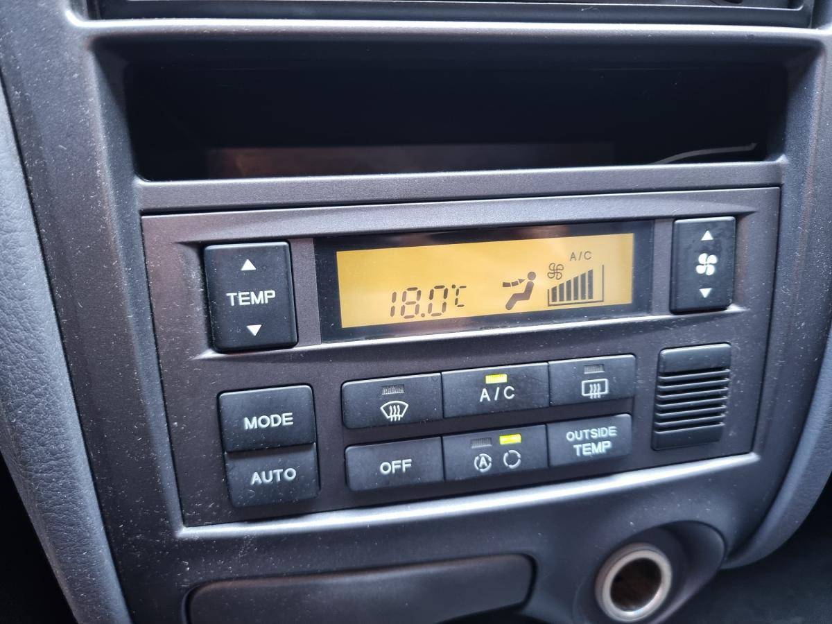 hyundai-elantra-2001-gasolina-1599cc