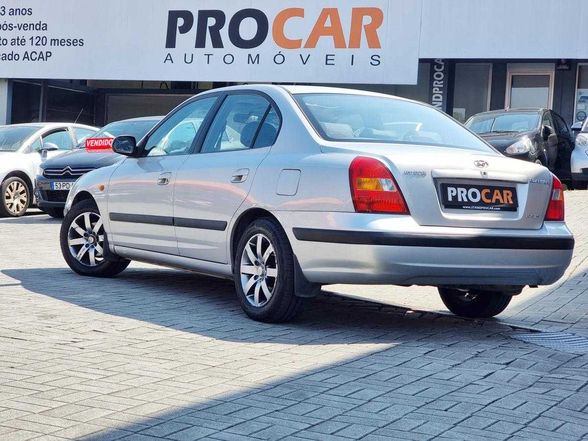 hyundai-elantra-2001-gasolina-1599cc