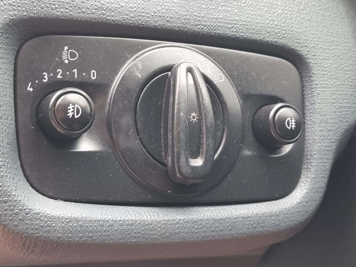 ford-fiesta-2008-gasolina-1242cc