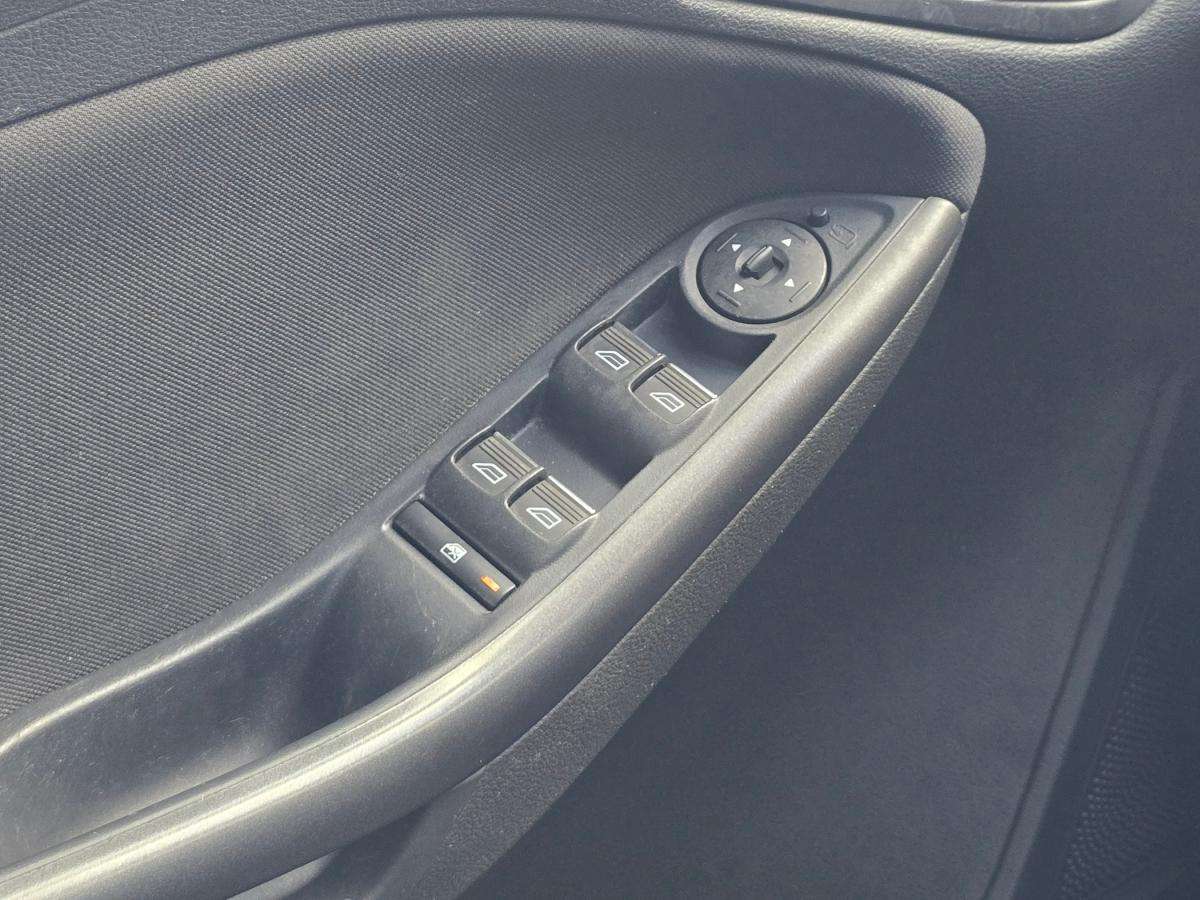 ford-focus-sw-2018-diesel-1499cc
