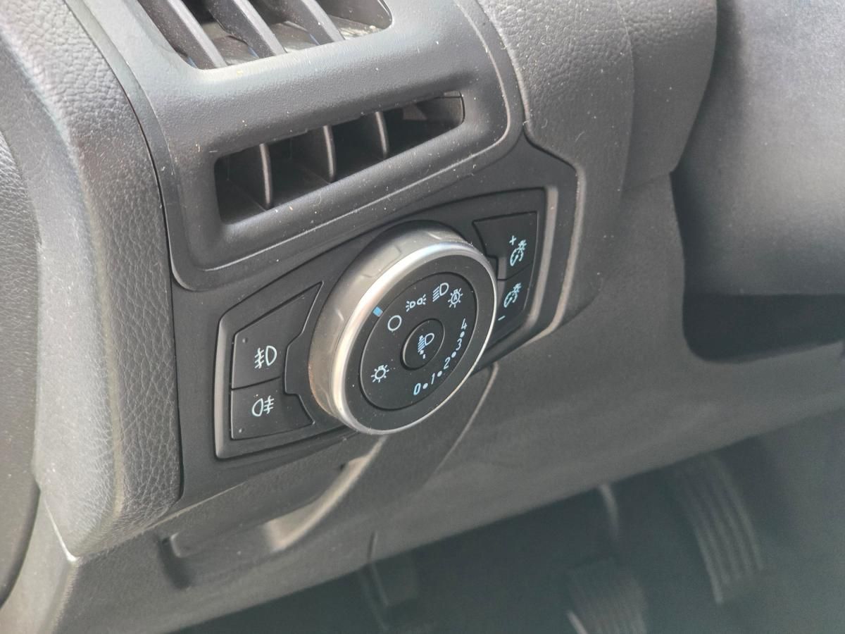 ford-focus-sw-2018-diesel-1499cc