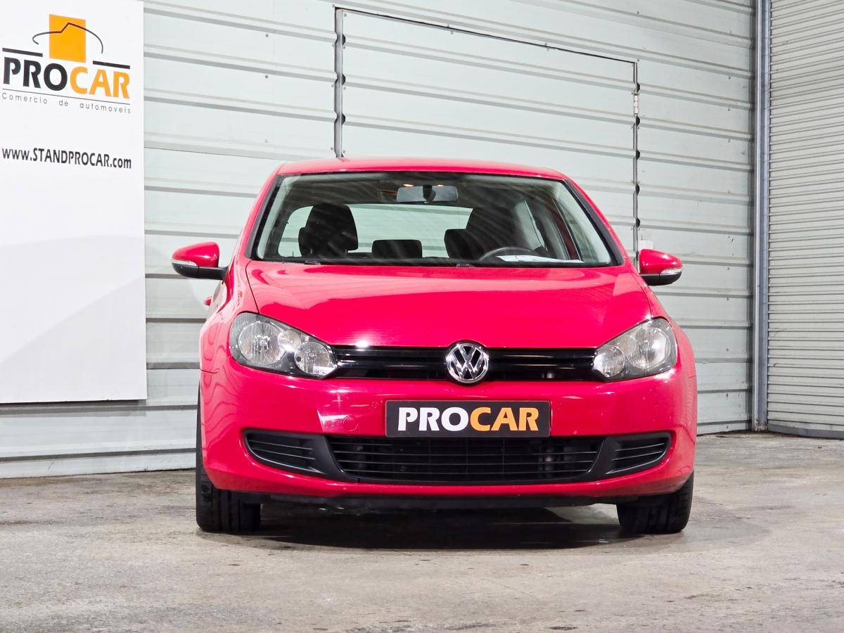 volkswagen-golf-2010-diesel-1598cc