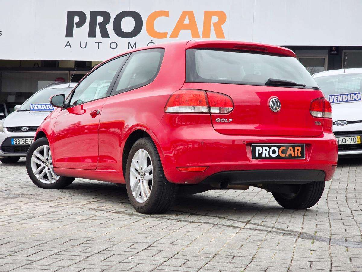 volkswagen-golf-2010-diesel-1598cc