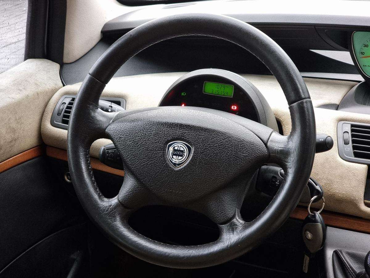 lancia-phedra-2005-diesel-2179cc