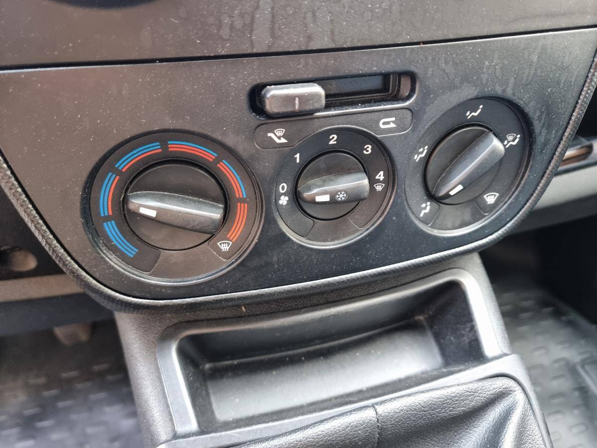 peugeot-bipper-2014-diesel-1248cc