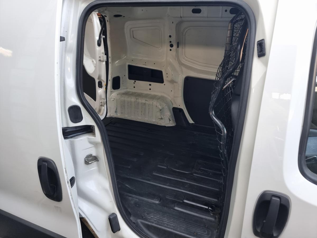 peugeot-bipper-2014-diesel-1248cc