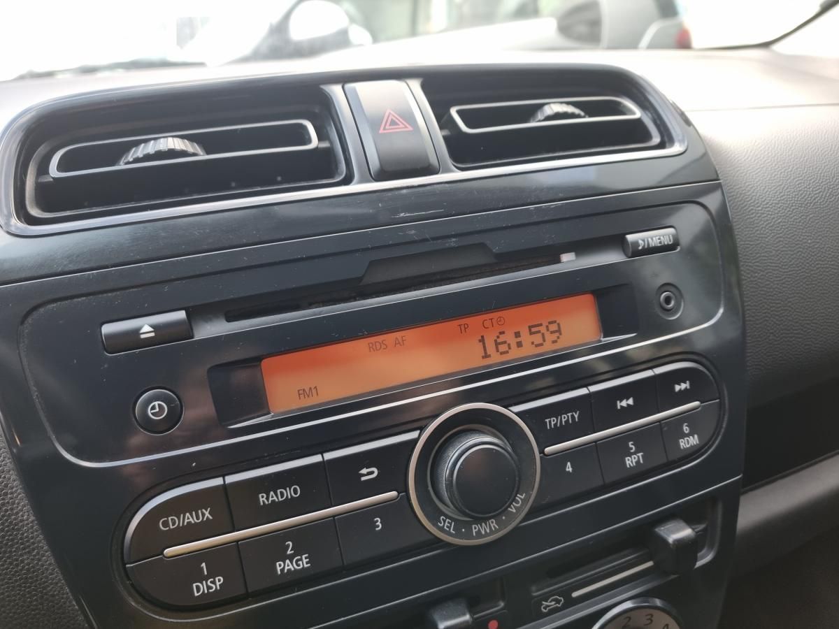 mitsubishi-space-star-2014-gasolina-1193cc