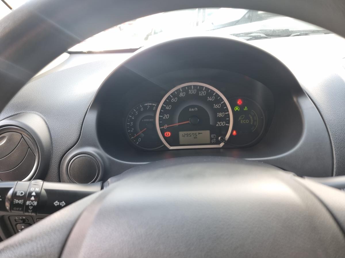mitsubishi-space-star-2014-gasolina-1193cc