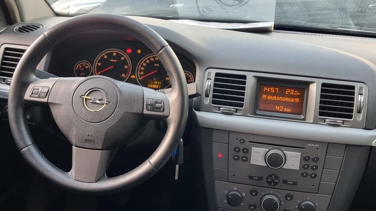 opel-vectra-caravan-2006-diesel-1910cc