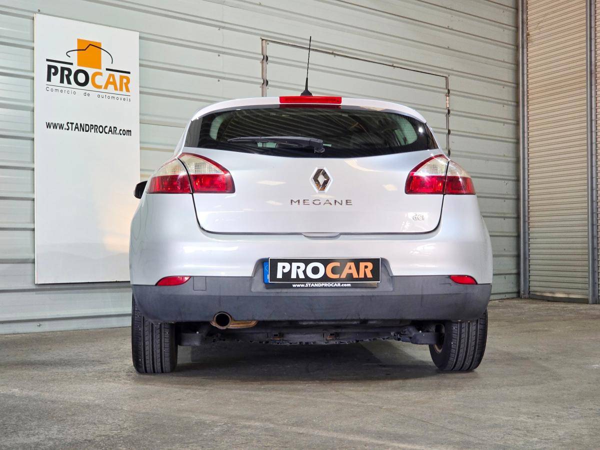 renault-megane-2011-diesel-1461cc