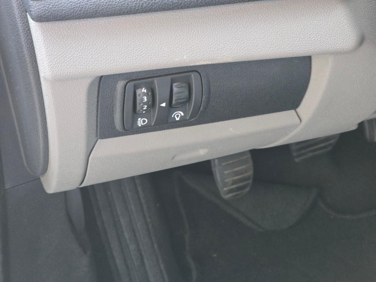 renault-megane-2011-diesel-1461cc