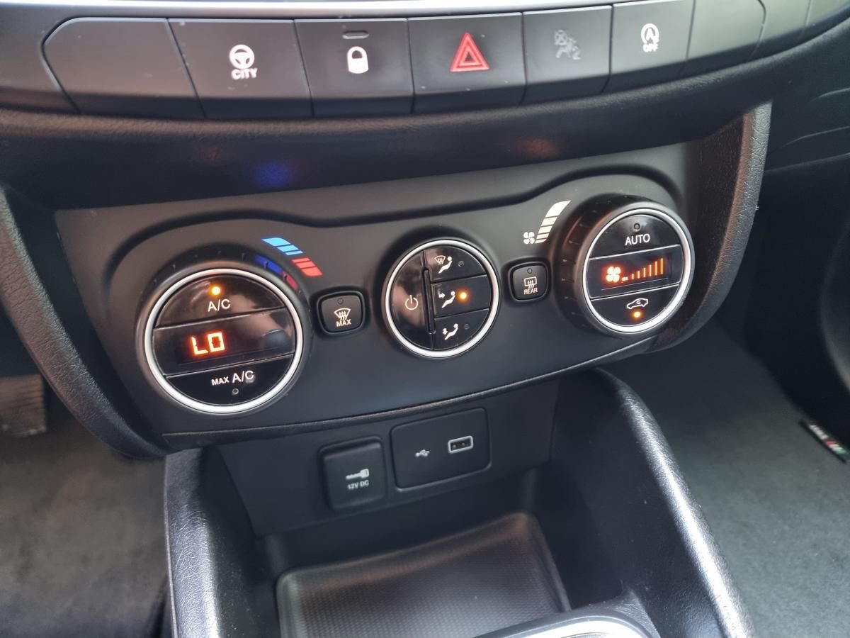 fiat-tipo-station-wagon-2019-diesel-1248cc