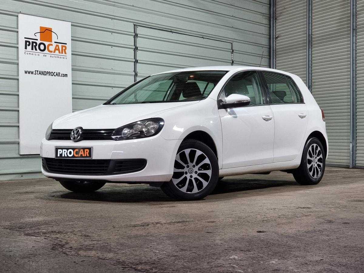 volkswagen-golf-2010-diesel-1598cc