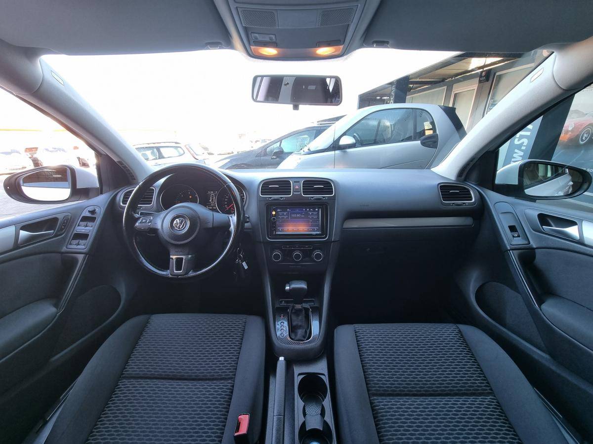 volkswagen-golf-2010-diesel-1598cc
