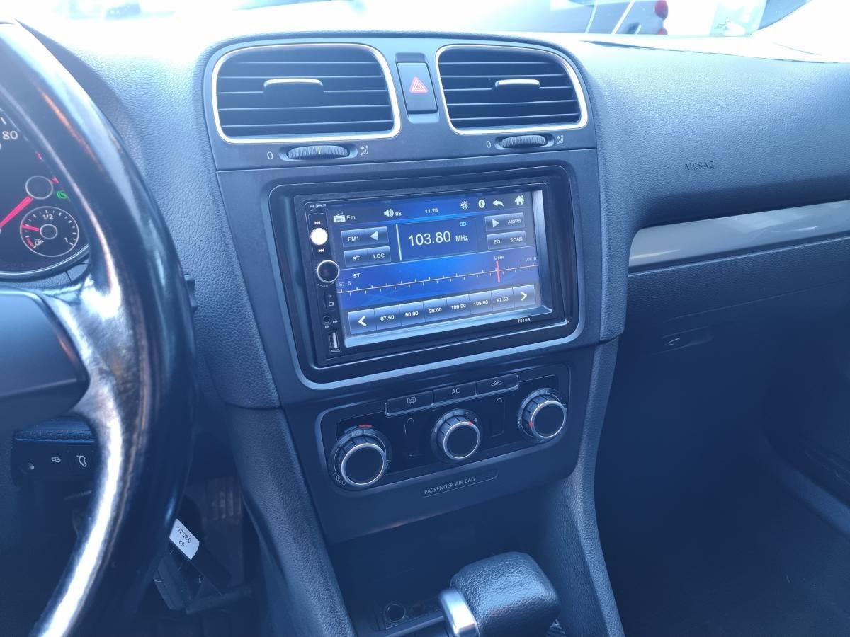 volkswagen-golf-2010-diesel-1598cc