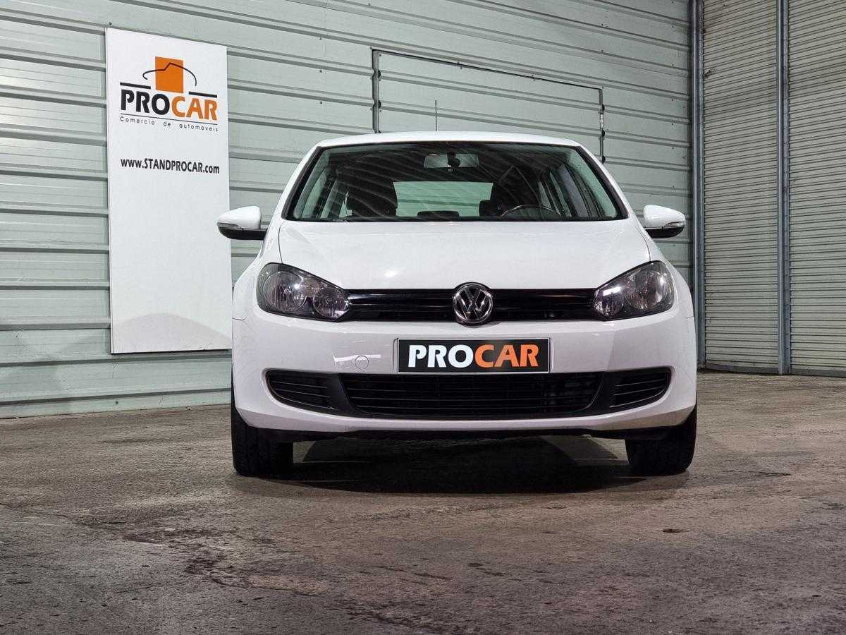 volkswagen-golf-2010-diesel-1598cc