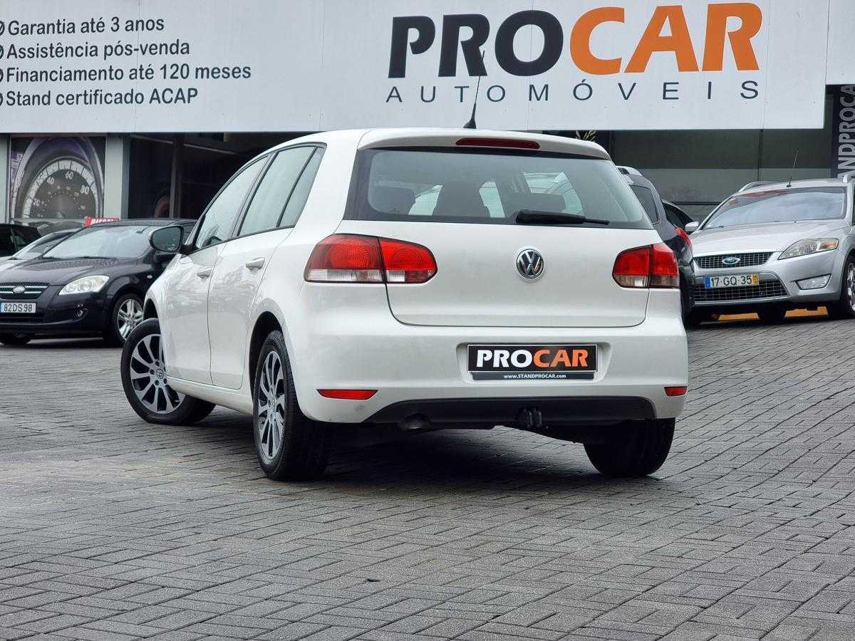 volkswagen-golf-2010-diesel-1598cc