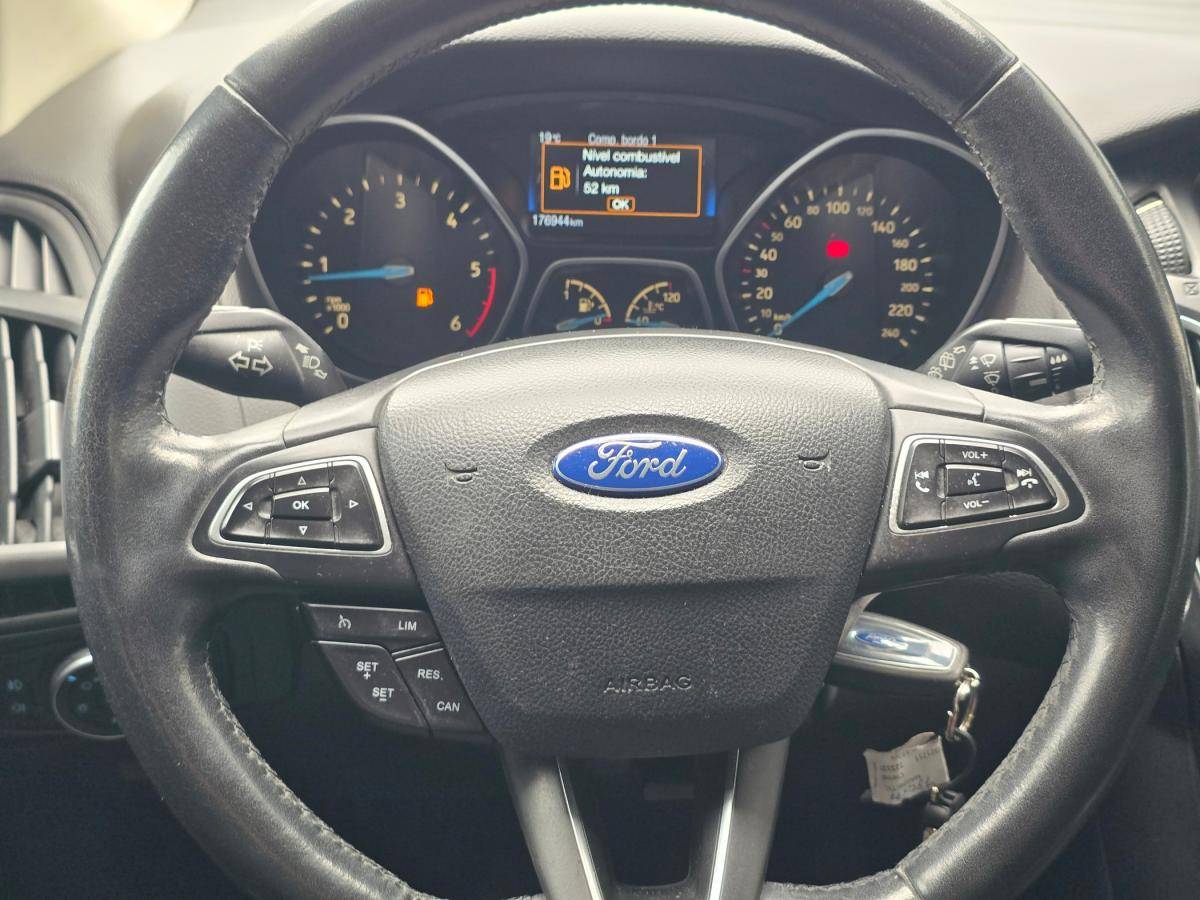 ford-focus-2016-diesel-1499cc
